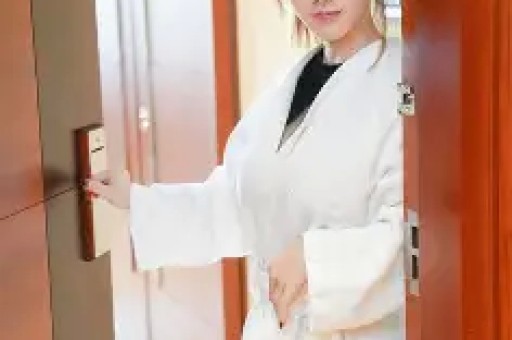 网红自导自演遭勒索后自杀被封号