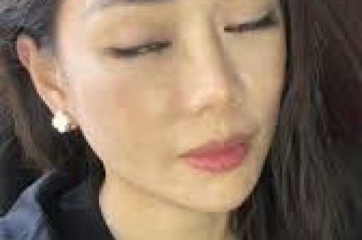 重磅曝光！“军风酒”黑产全2块多劣质酒天价收割网友